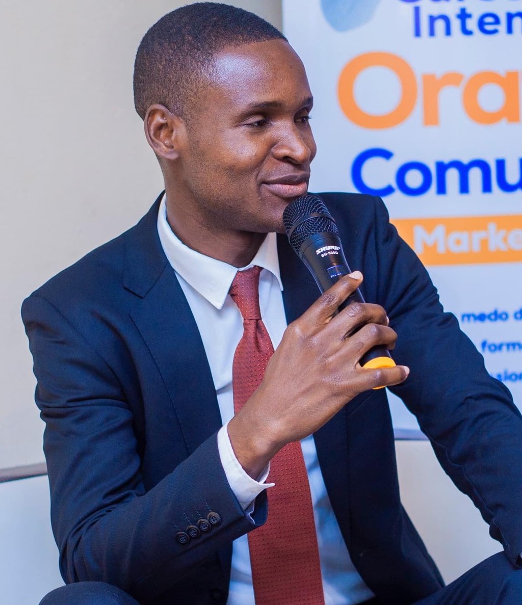 Dr. Celestino Zomba